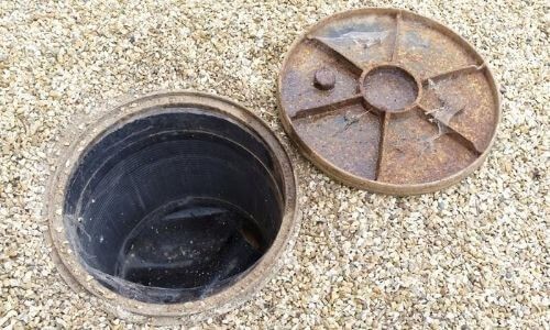 9 Ways You Can Clear a Blocked Drain - Guide - Tunnel Vision • Perth